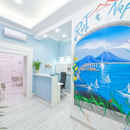 B&B Rest A Napoli Екстериор снимка