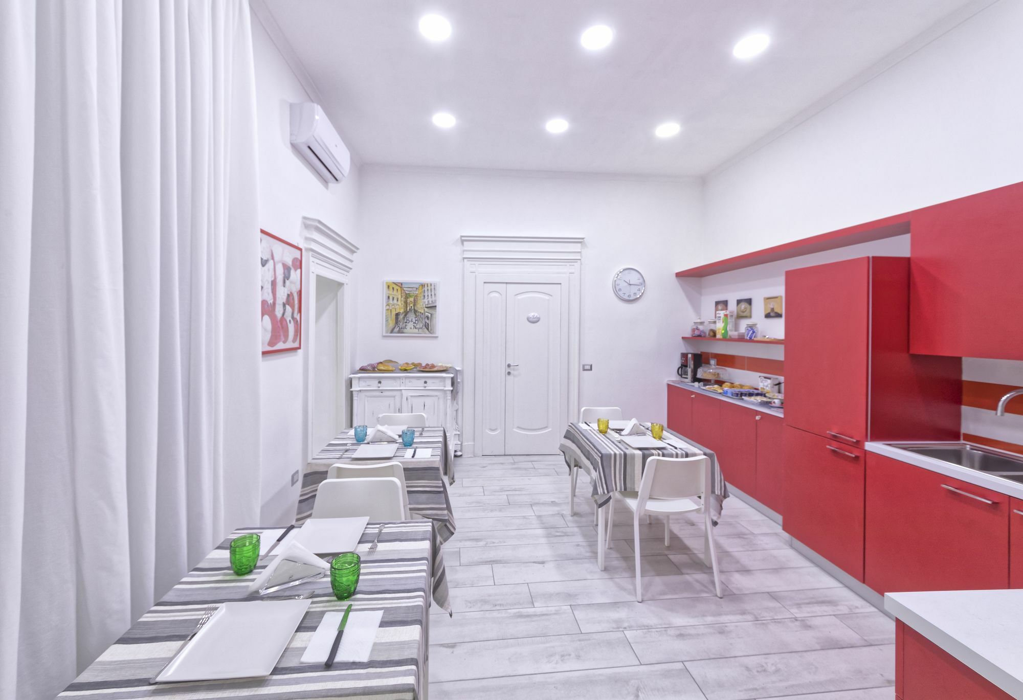 B&B Rest A Napoli Екстериор снимка