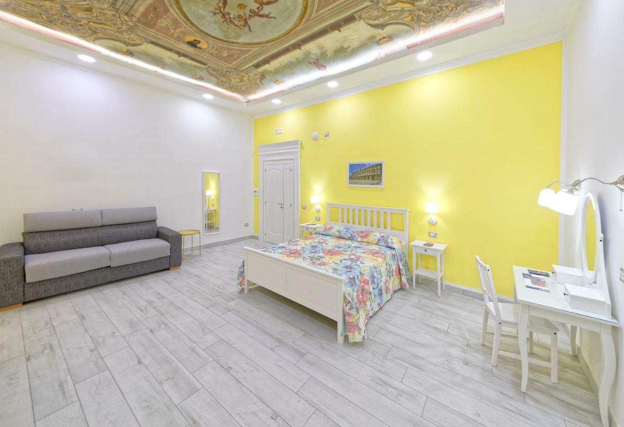 B&B Rest A Napoli Екстериор снимка