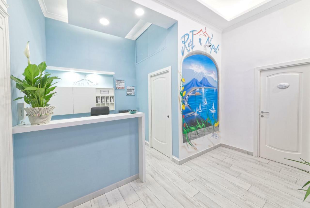 B&B Rest A Napoli Екстериор снимка
